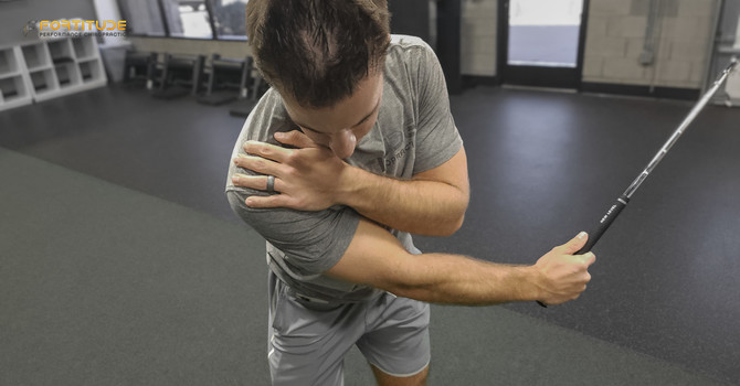 Shoulder Pain From Golf: Why It Happens and How to Fix It
